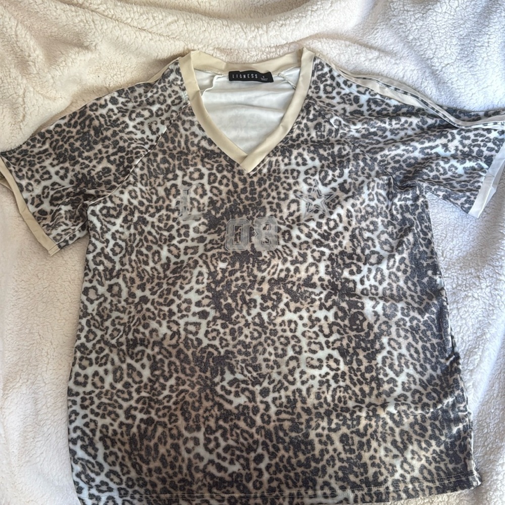 LIONESS Spectate Top in Leopard Fade